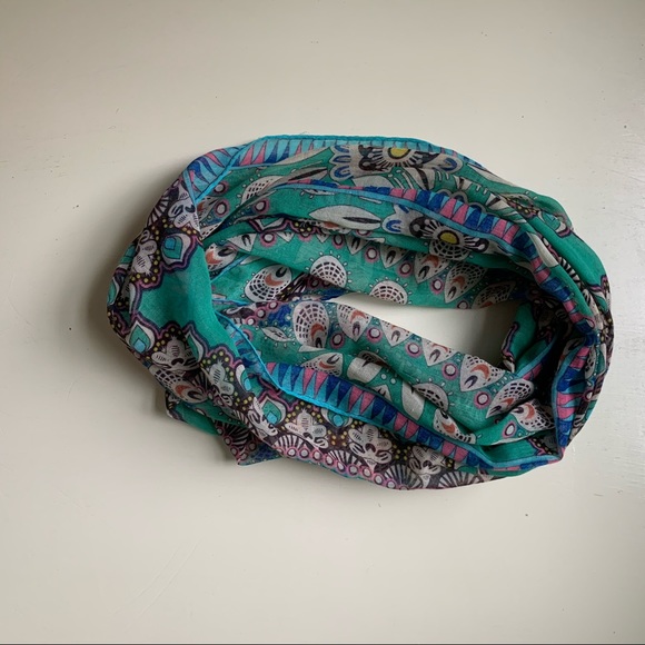 Brightly patterned scarf - Picture 1 of 2